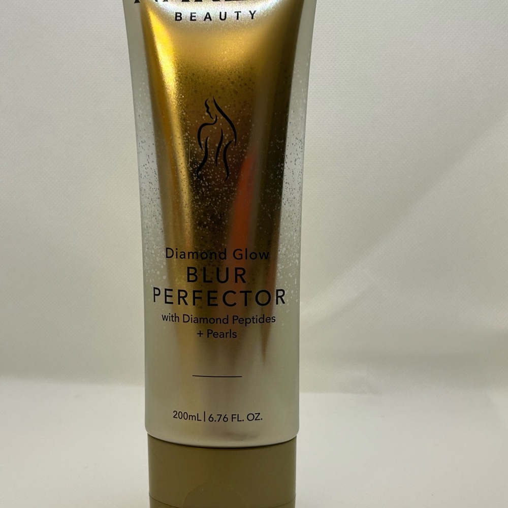 Aphrodite Beauty Gold Blur Perfector